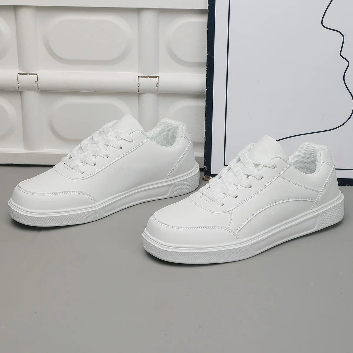 Men's and Women's Casual Sneakers